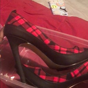 Plaid shoes